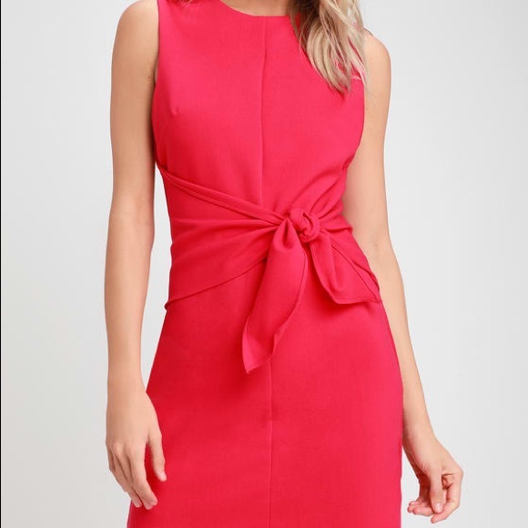 Lulus Dresses & Skirts - NWOT Aylin Fuchsia tie-front lulus dress